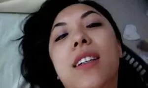 Dù sao, người đàn ông này có một lương tâm, nhưng không có hiệu lực vấn đề tại năm mươi. Các mẹ thuyết phục cha dượng để có tình dục và ông ấy đẹp mà bỏng với xấu hổ, nhưng dương vật là như flint và chúng ta phải chấm dứt tình dục này mang tội lỗi trong tâm hồn và sec nhat khong che sau đó đưa một ngọn nến ở trong nhà thờ để tha thứ cho tội lỗi.