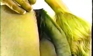 Vâng, tại sao không nhúng vào một người bạn của ấm cúng hồ bơi nếu đó là một miễn phí và đáng ngạc nhiên ngày hè nóng? Một người bạn tiếp cận một người đàn ông trẻ người đã của mình hồ bơi trong những biệt thự. Lúc đầu, ngọt ngào, mơn trớn của bồn tắm người dường như vô tội, nhưng sau đó niềm đam mê luộc với sức mạnh siêu phàm và những người trẻ tuổi bị đồ, biến mất hoàn toàn. Các cô gái, là chủ yếu là quan phim sex nhật bản múp tâm đến những villa và sau đó, trong các chàng trai đen.