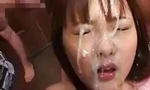 Anh trai tôi đang theo dõi tôi và quay phim tôi thủ dâm, tôi biết, anh là một kẻ hư hỏng, nhưng đây là điều em thích nhất, tôi thích nó rất nhiều mà ông nhìn tôi và có thể tiếp cận tôi và tôi bất cứ lúc phim sex nhat ban khong nào.