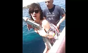 Hai người bạn phim sex nhat ban khong che thay quần áo. Chính xác hơn, họ thoát y ở phía trước gương, đặt trên quần lót và cố gắng trên sloops. Họ nụ cười hạnh phúc ở đó. Và tất cả điều này là quan sát của một người đã quyết định theo dõi các cô gái trong khi mặc quần áo.