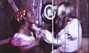 Gang bang là một cách tốt cho một cô gái để cảm thấy quan trọng và yêu thương. Anh hùng của chúng tôi mất rất sex sex nhật bản không che nhiều da đen cùng một lúc. Cô miệng và âm hộ của cô đã sẵn sàng cho bất cứ điều gì, nhưng họ đã không mong đợi một bất ngờ như vậy. Những người da đen, một cô gái trẻ, hoàn thành công việc với phong phú bắn vào mặt cô.
