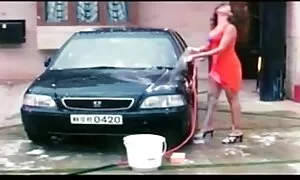 Vú đến phim xét nhật bản không che đúc và cởi quần áo cho cô ấy ngực đồ sộ, và các nhà điều hành vuốt ve núm vú của cô ở phía trước của những máy ảnh.