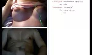 Một cô gái đã đến nhà mình để vuốt ve dương vật của mình với đôi môi của cô. Deep throat, một cái gì đó sex hd nhat ban tuyệt vời, đẹp và to.